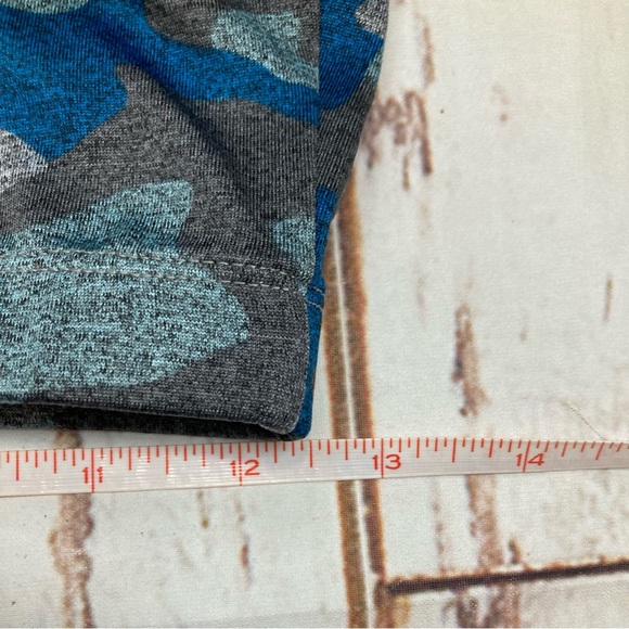 Sports Bra Light Support Camo Gray & Blue Sz Large - Picture 8 of 8